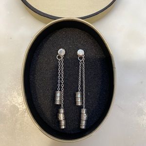 Excellent condition sterling silver Links of London dangle earrings